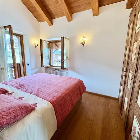 Charme Alpino E Modernita-appartamento Ristrutturato A Due Passi Dal Centro Apartament Cortina dʼAmpezzo