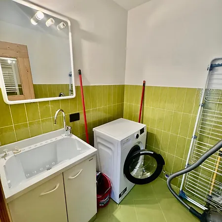 Charme Alpino E Modernita-appartamento Ristrutturato A Due Passi Dal Centro Apartment